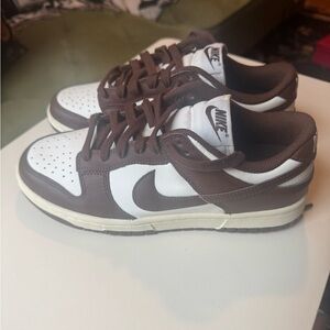 Nike Dunks Brown and White Sneakers